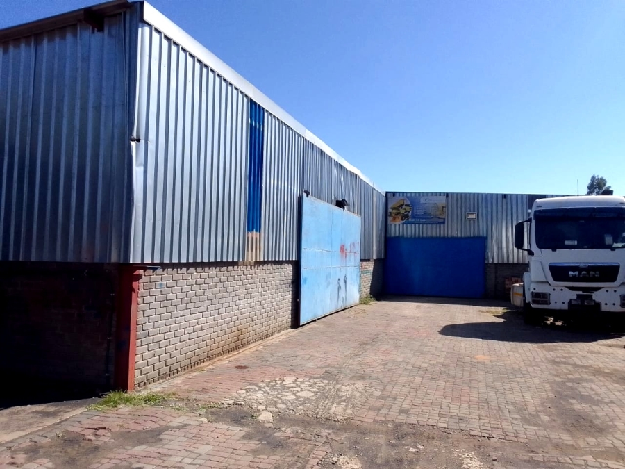 Commercial Property for Sale in Kroondal North West
